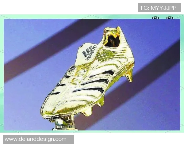 历届足球巨星回顾与传奇球员的辉煌历程分析